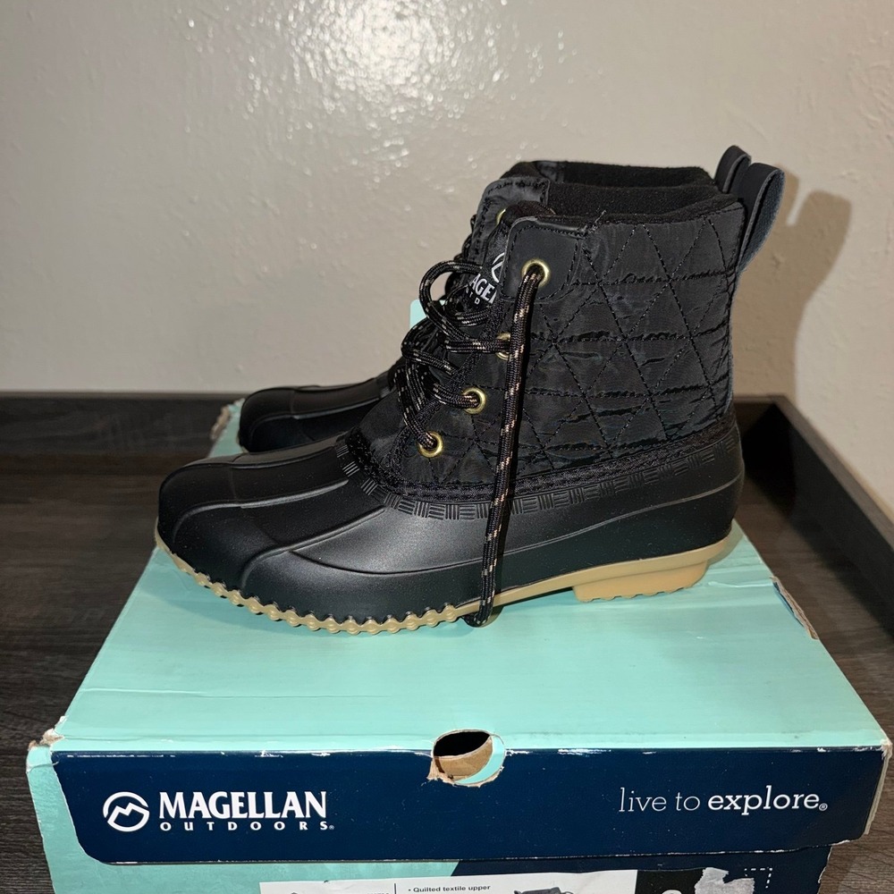Magellan Outdoors Quilted Waterproof Duck Boot Black Warm Lining Women's Size 6